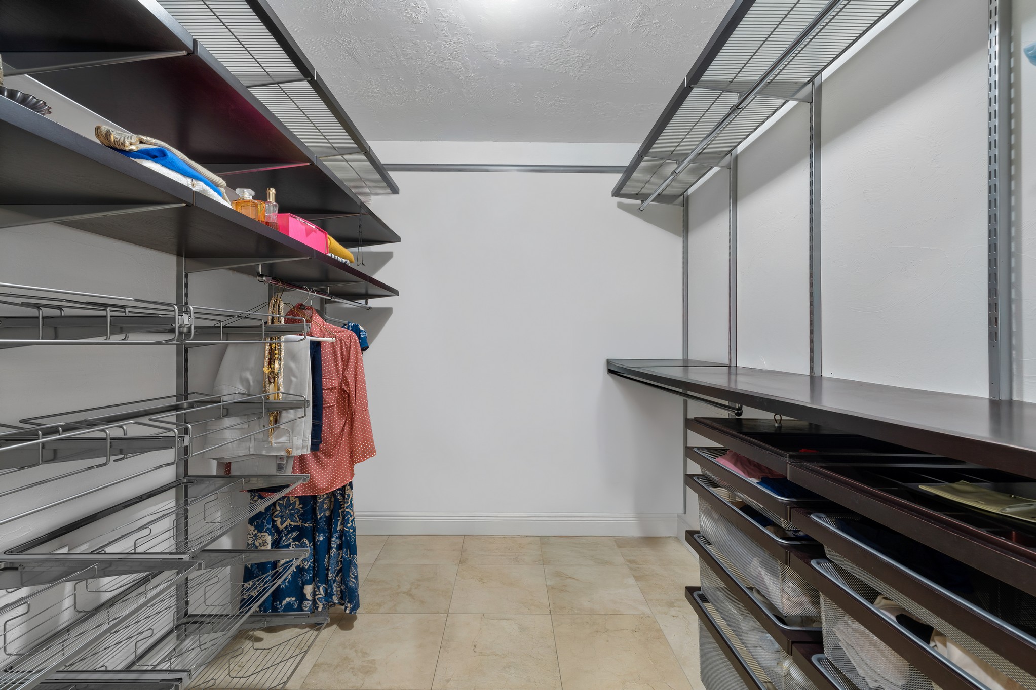 1270 Mariola Ct 