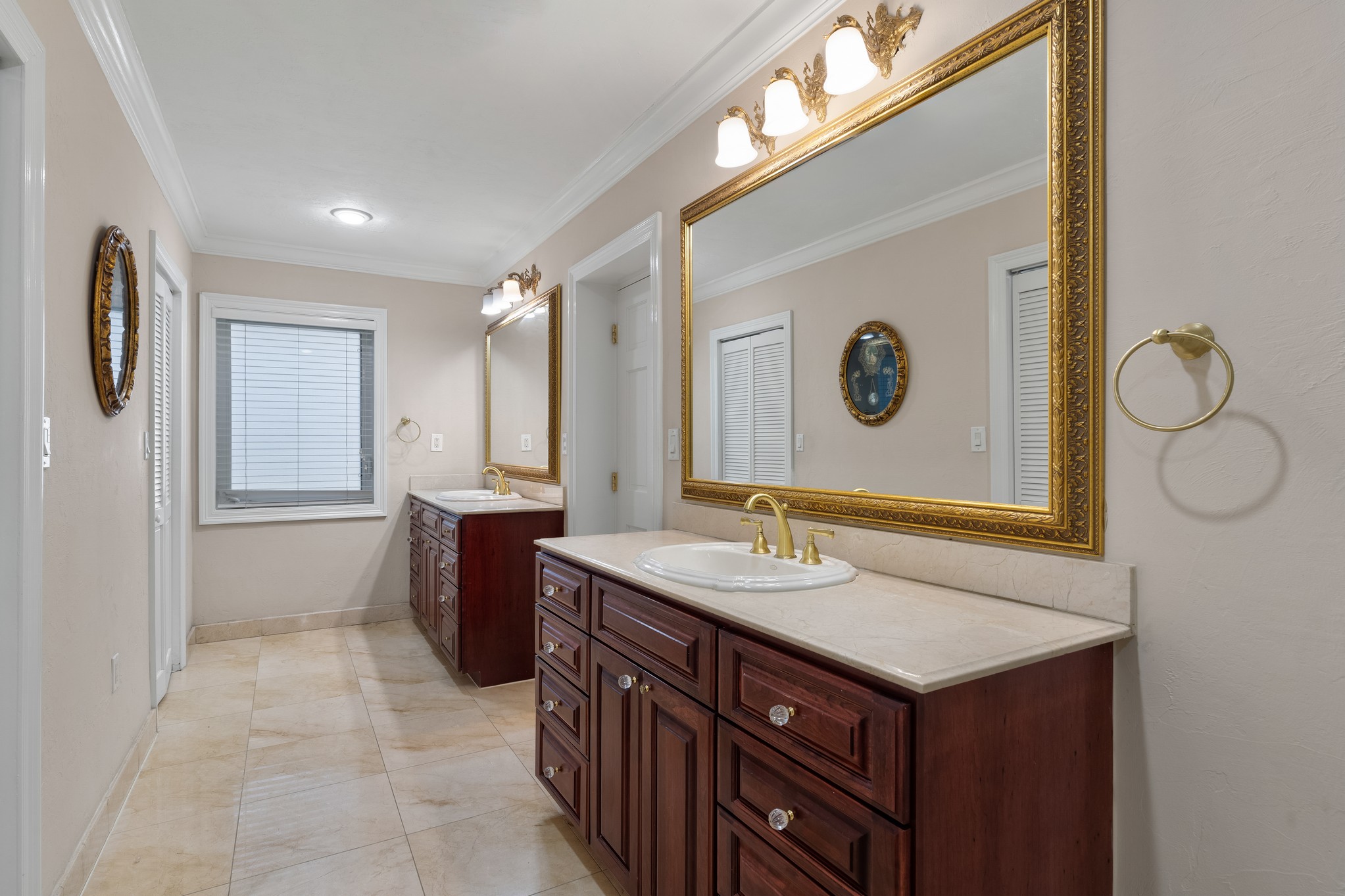 1270 Mariola Ct 