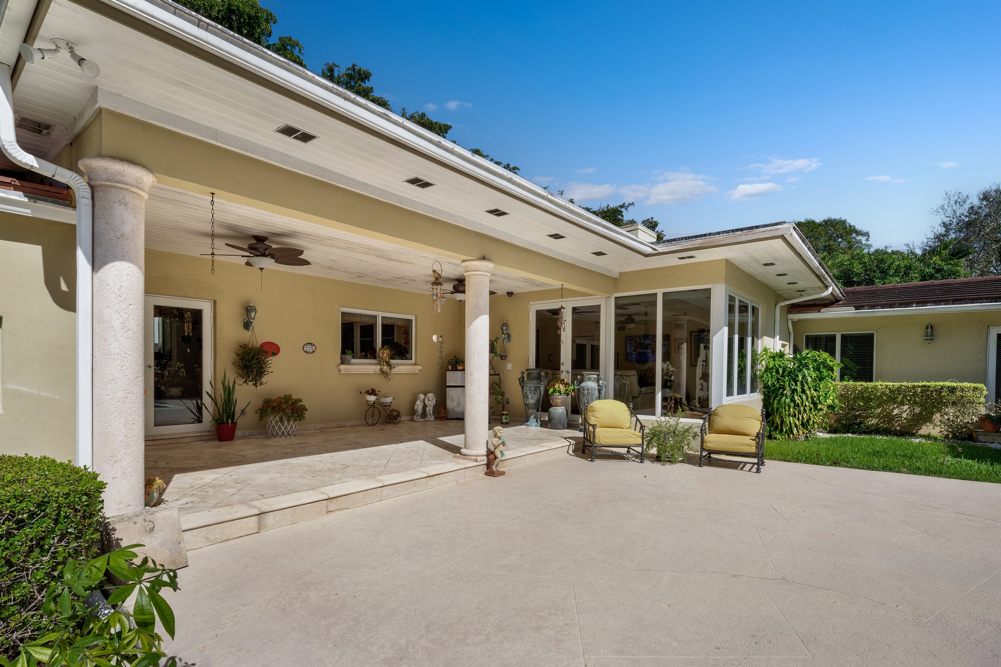 1270 Mariola Ct 