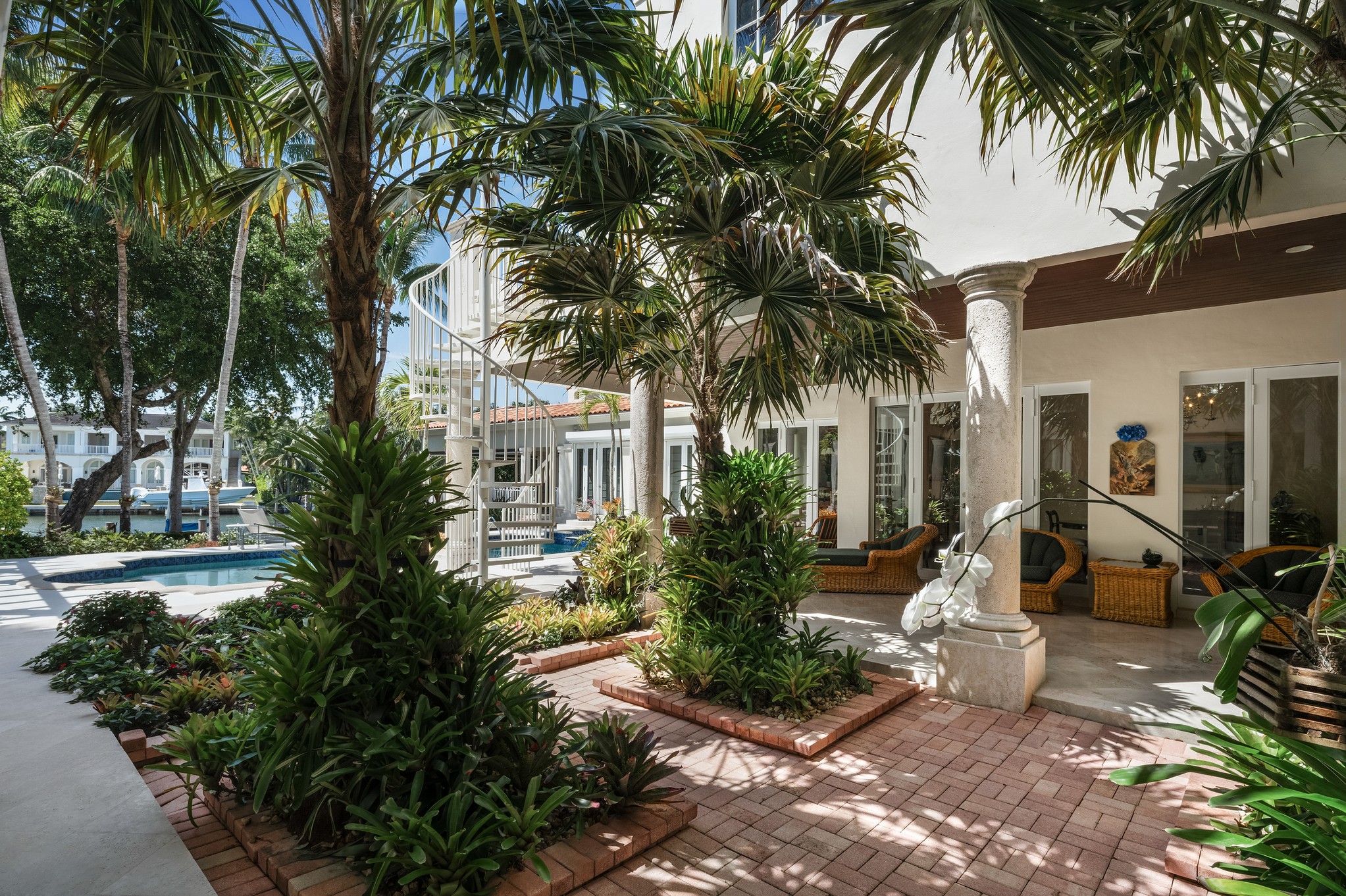 180 Solano Prado 