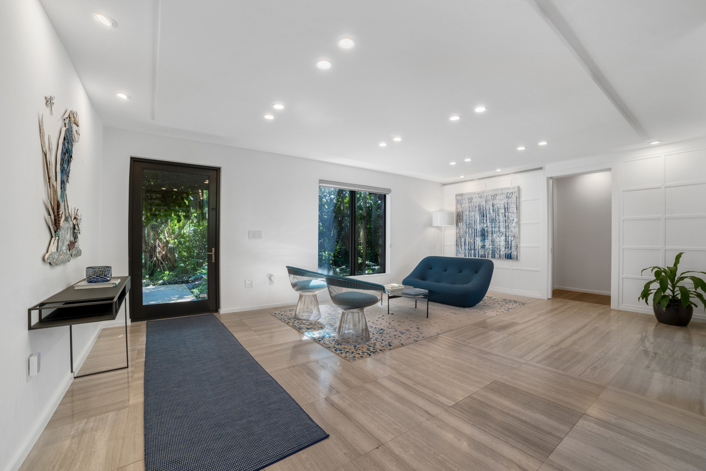 6840 Sunrise Pl 