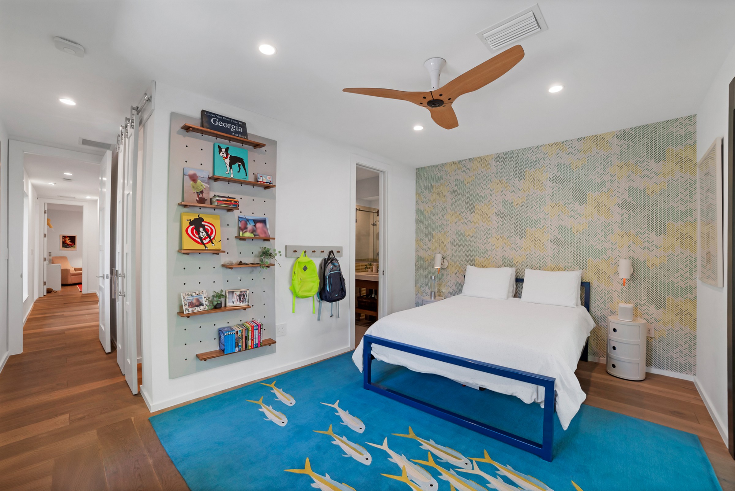 6840 Sunrise Pl 
