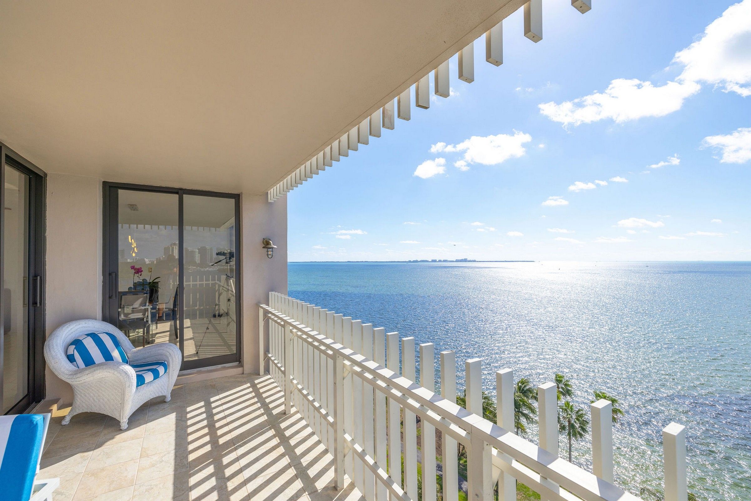 1 Grove Isle Dr Unit# A1102