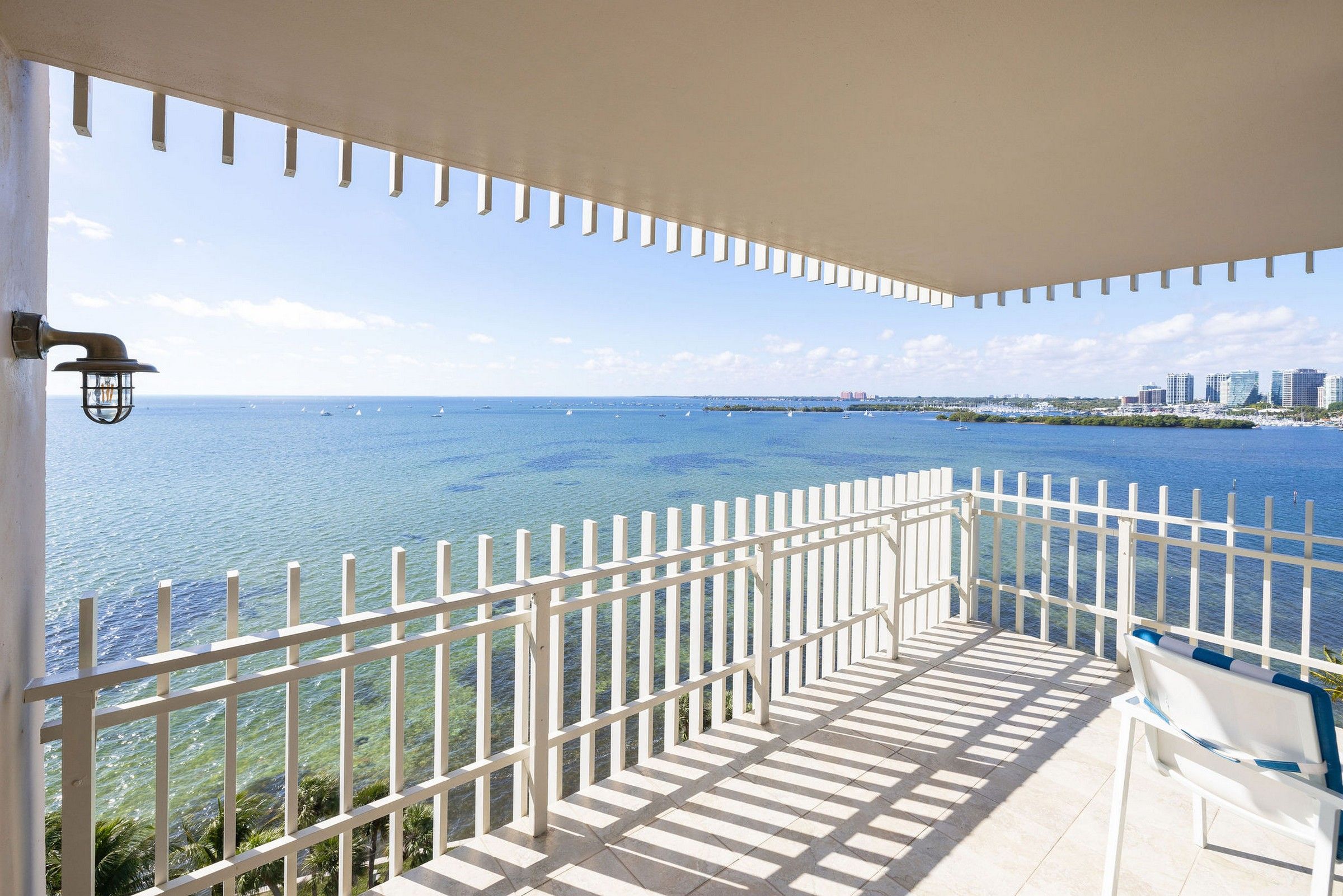 1 Grove Isle Dr Unit# A1102