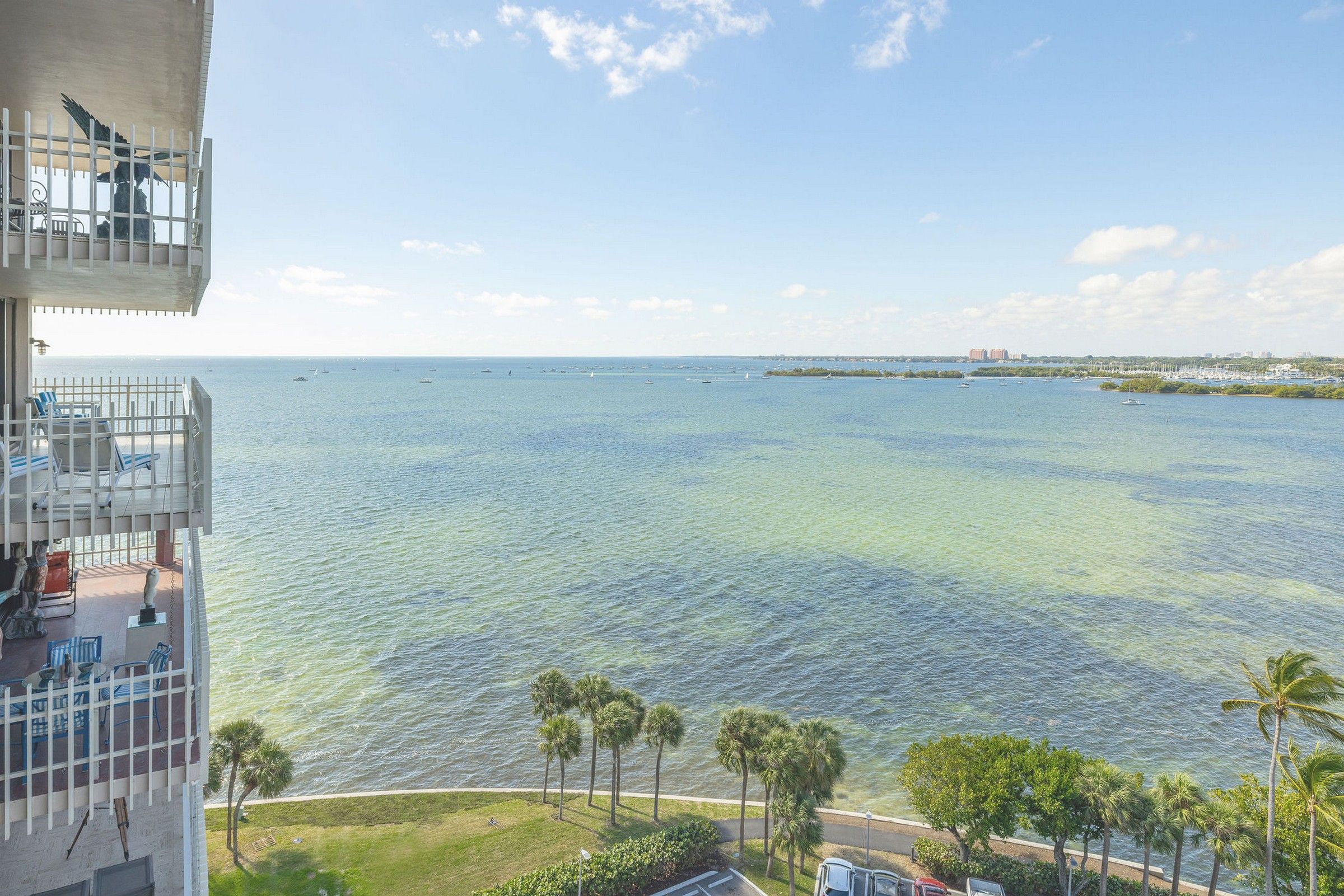 1 Grove Isle Dr Unit# A1102