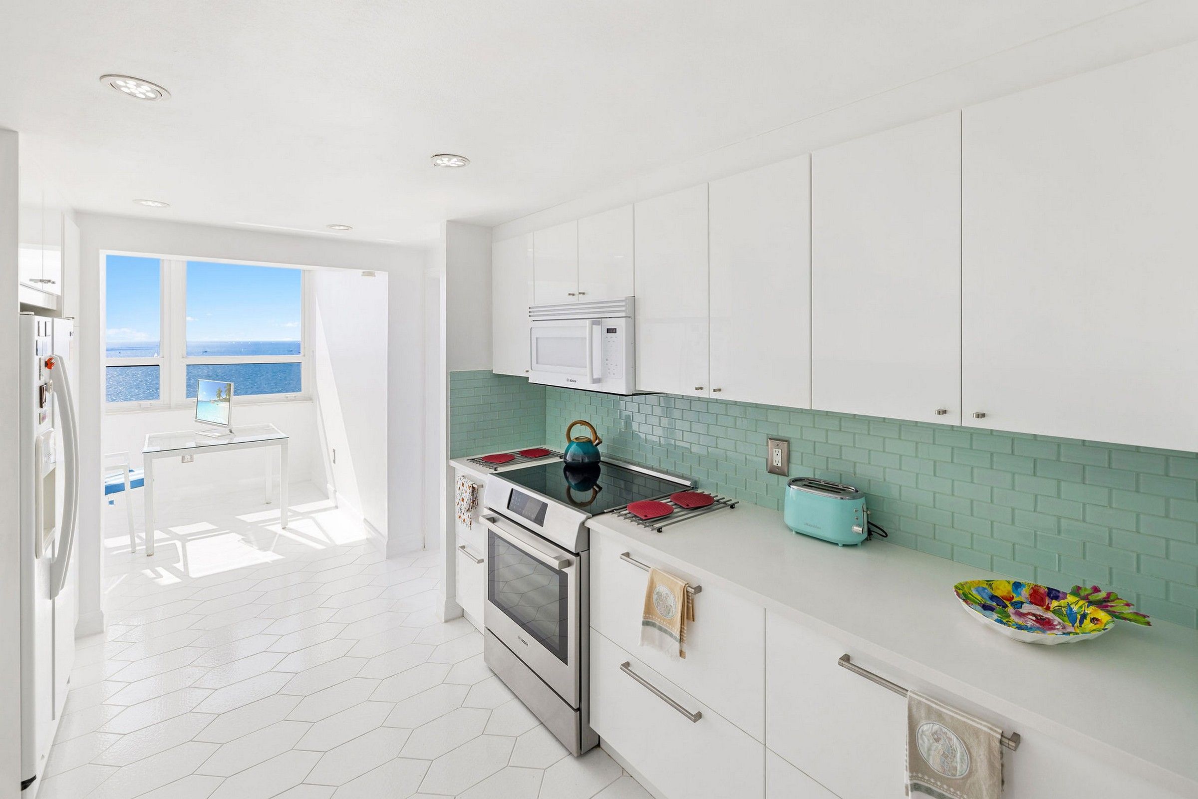 1 Grove Isle Dr Unit# A1102
