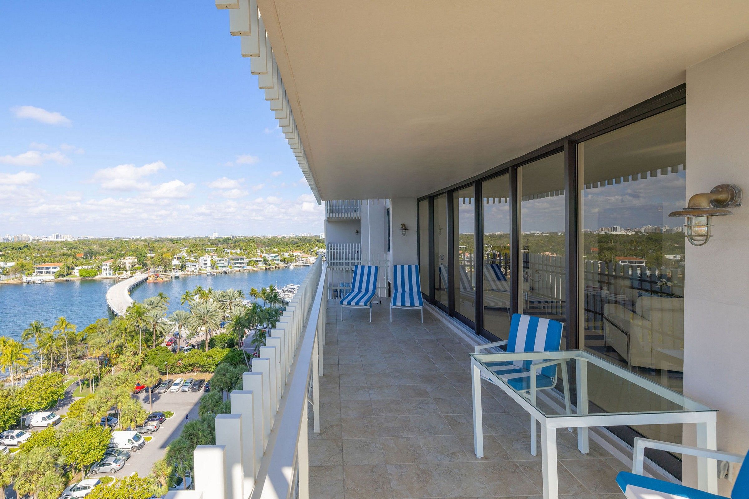 1 Grove Isle Dr Unit# A1102
