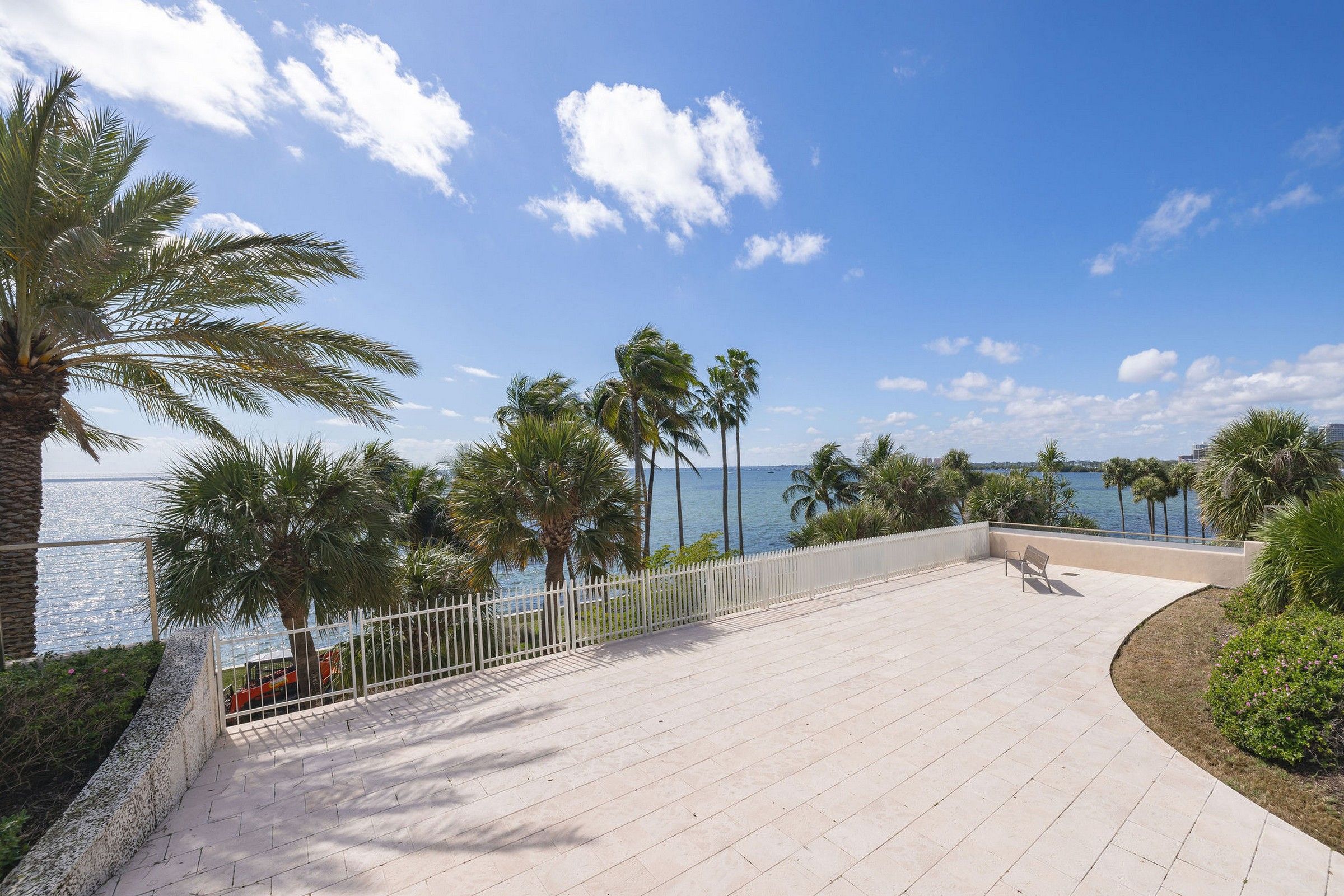 1 Grove Isle Dr Unit# A1102