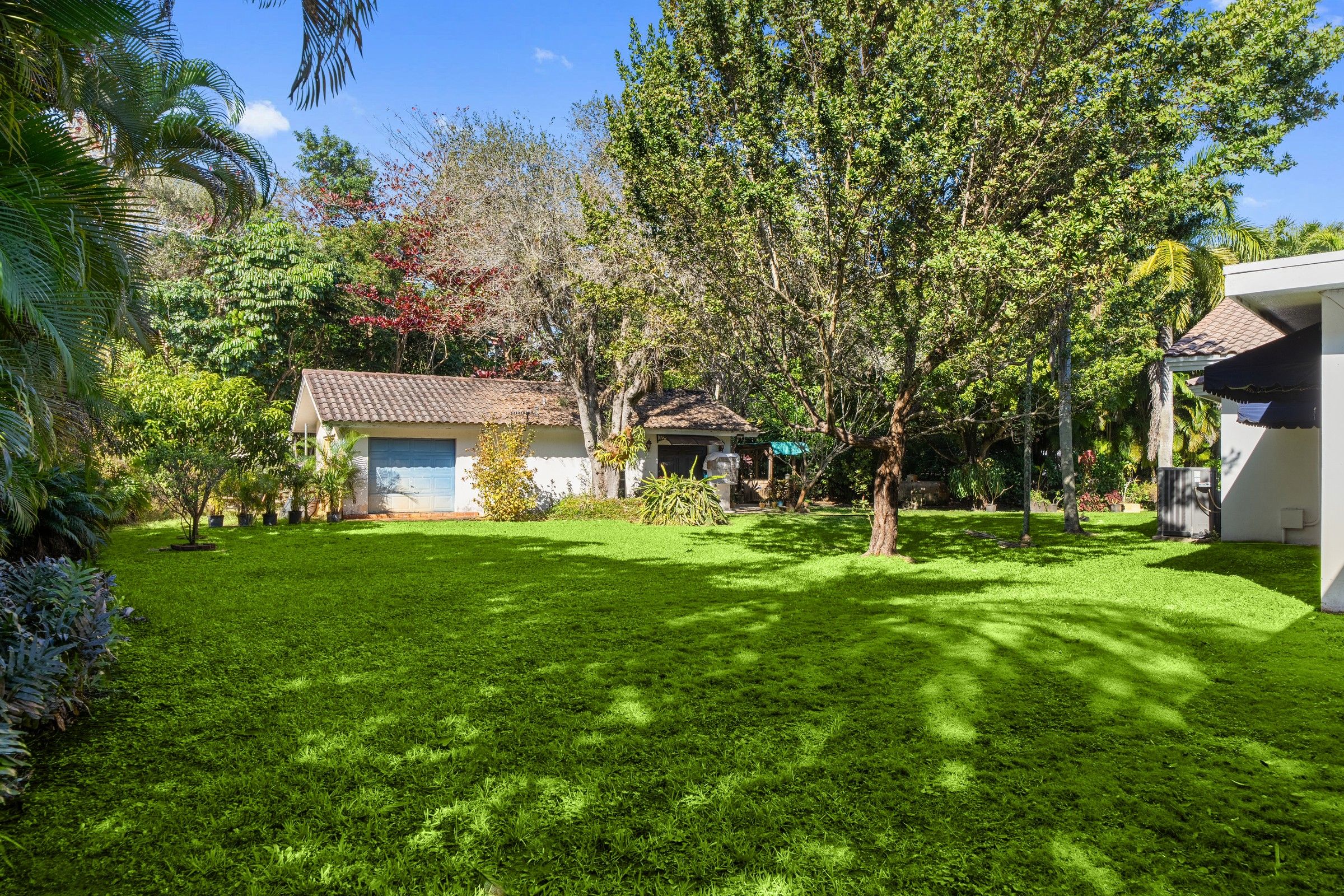 11220 SW 67th Ave 