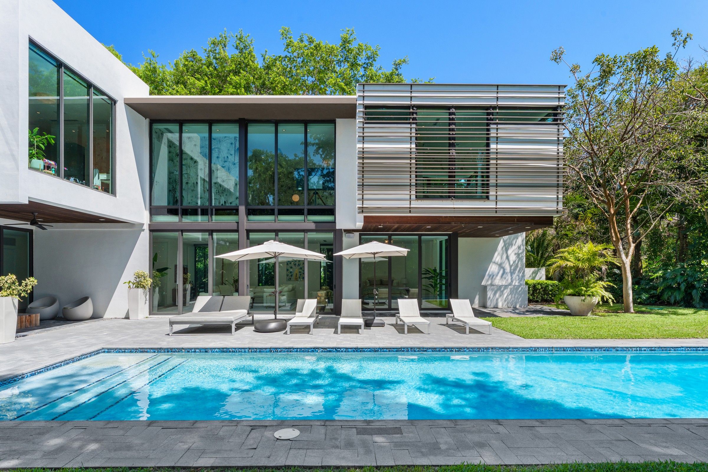 12220 Rock Garden Ln 