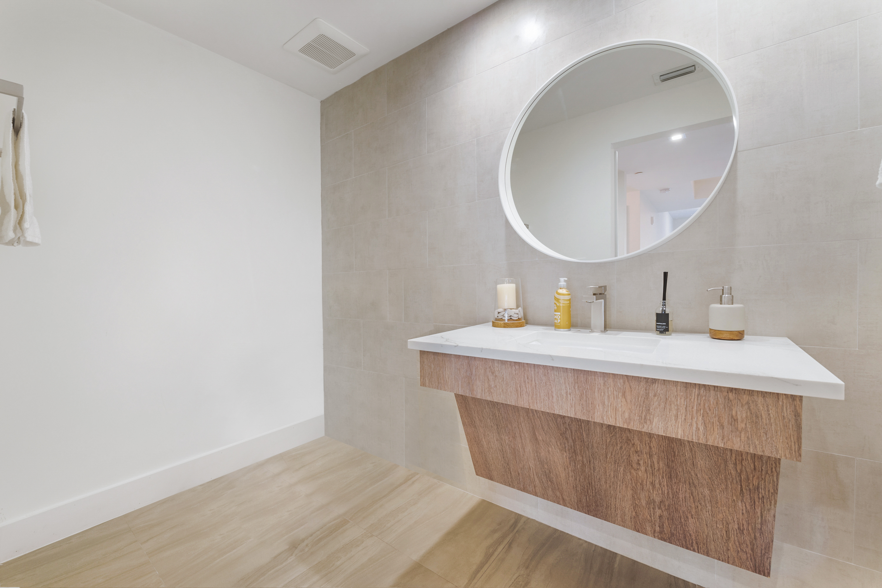 120 Salamanca Ave Unit# 2A