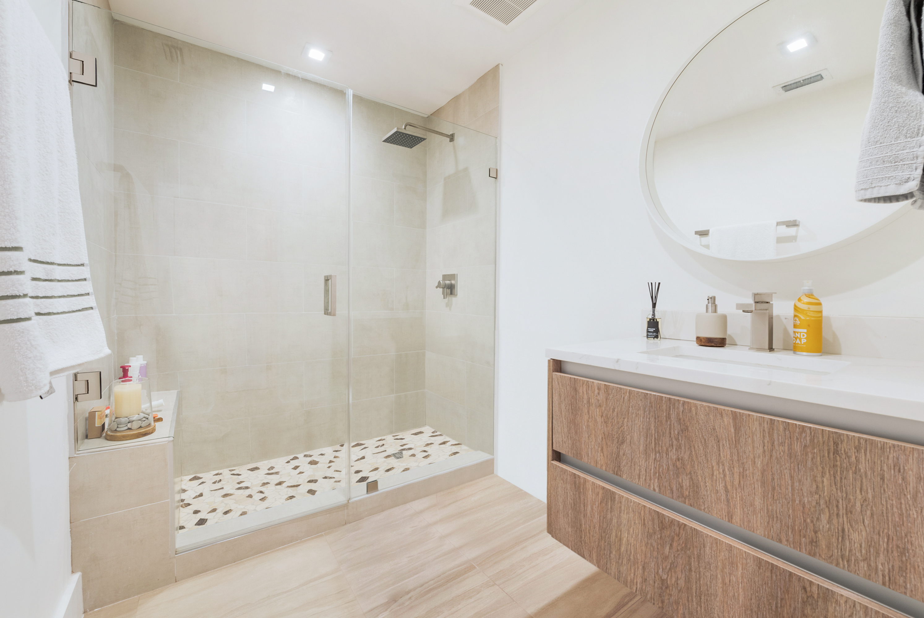 120 Salamanca Ave Unit# 2A
