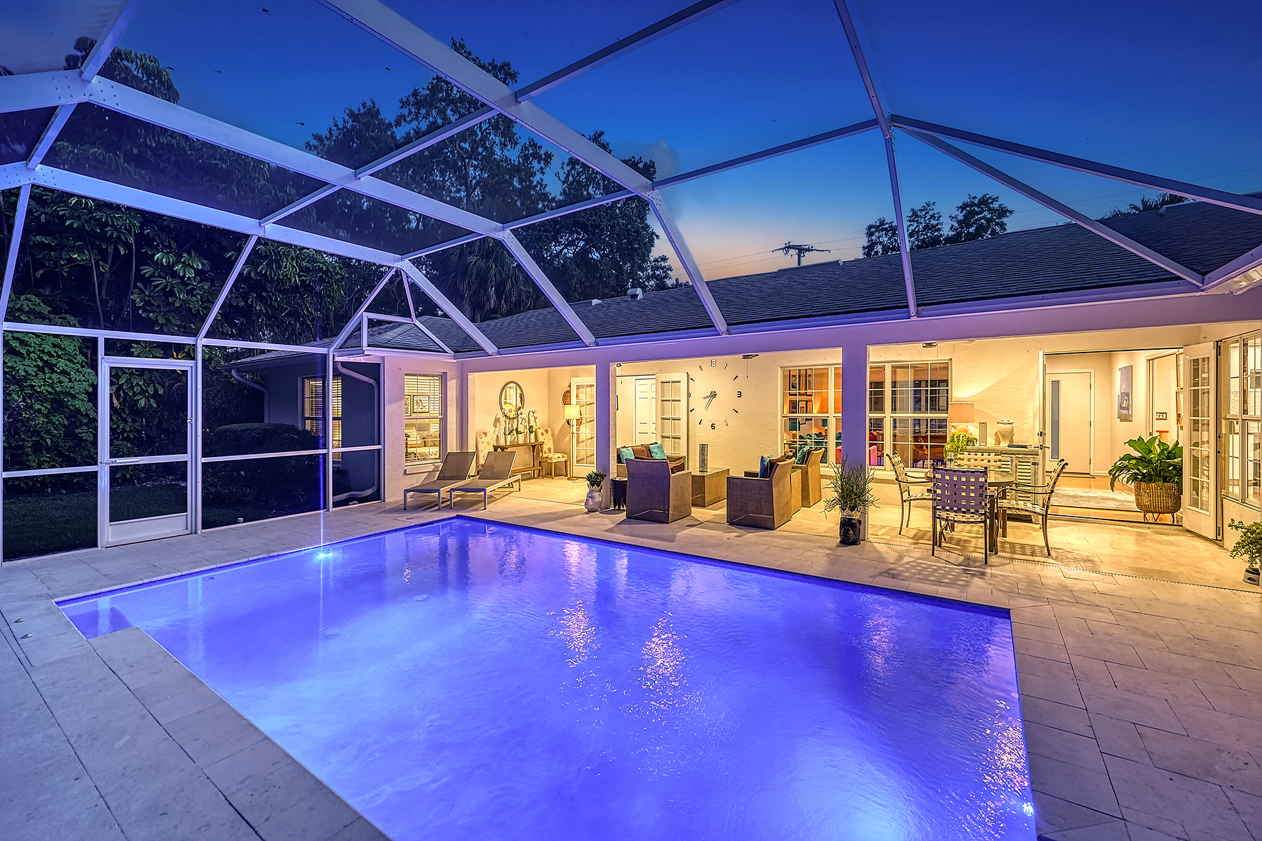 2133 Oriole Drive