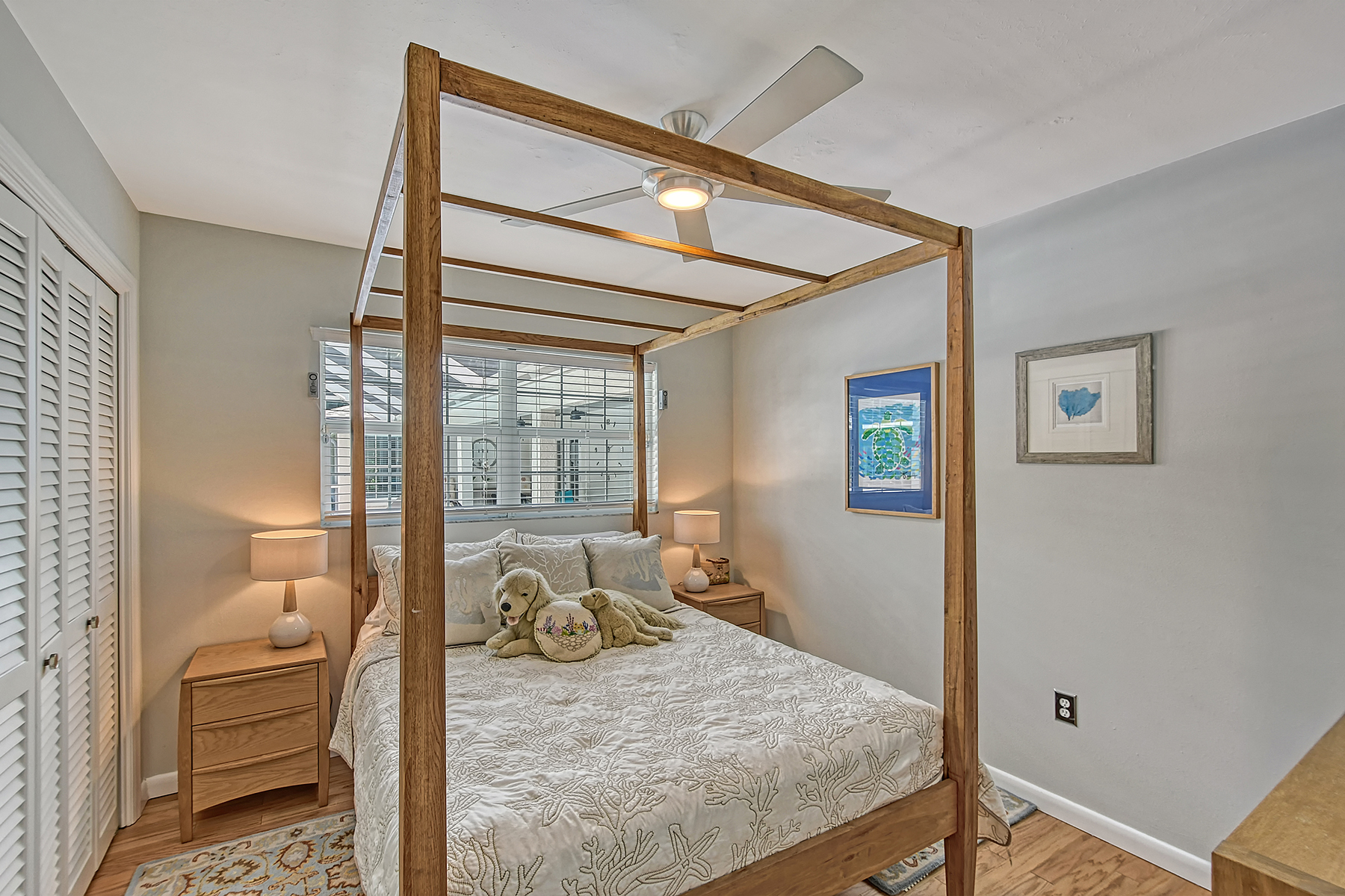 2133 Oriole Drive