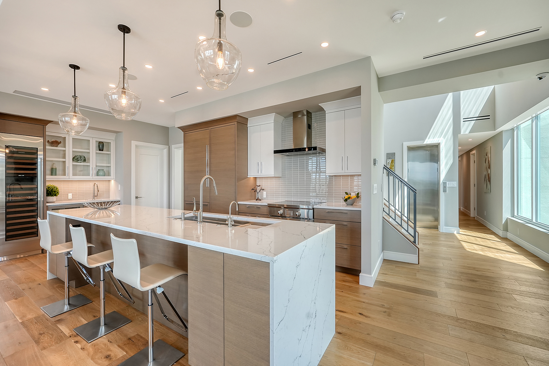 6142 Midnight Pass Road , 17N