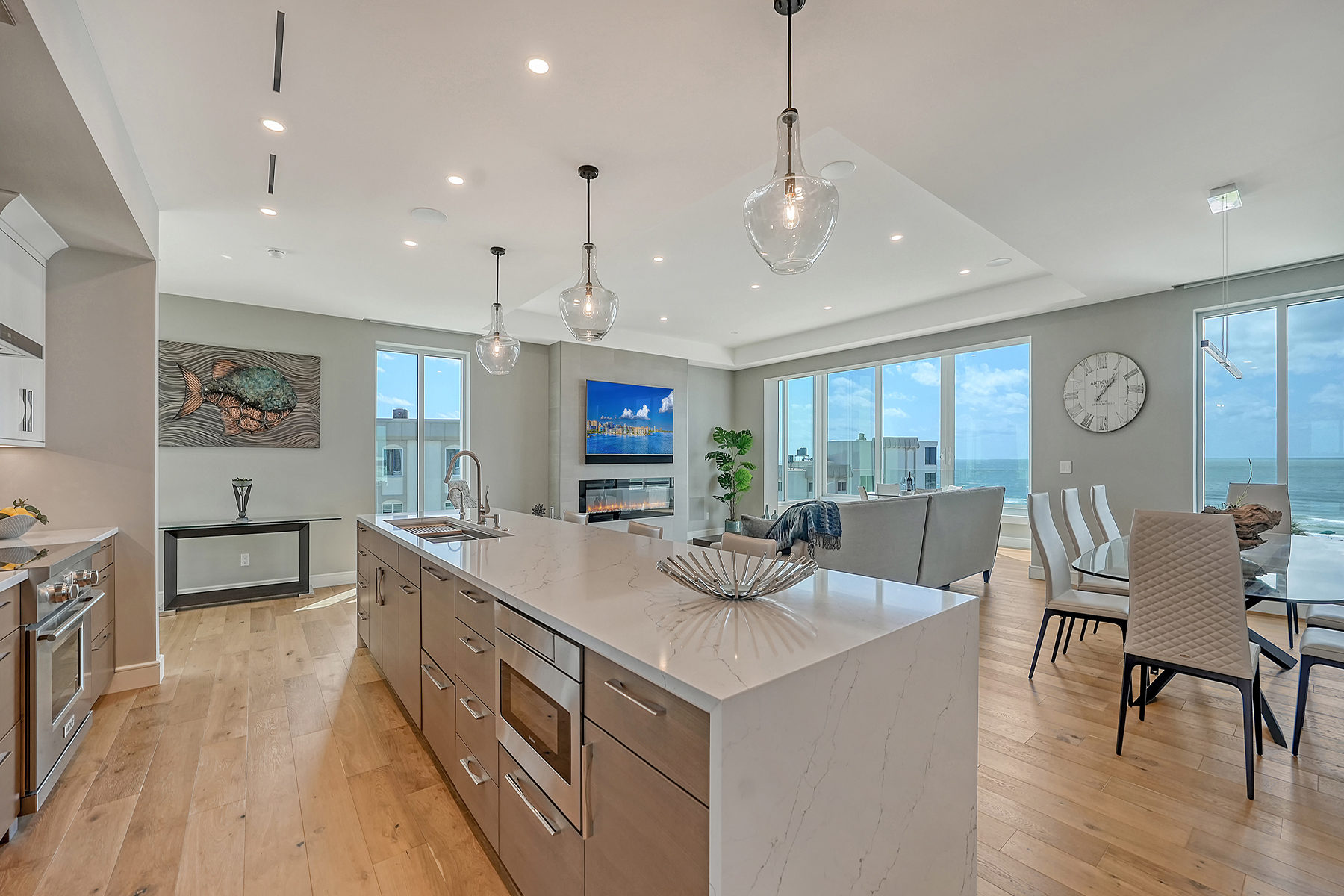 6142 Midnight Pass Road , 17N