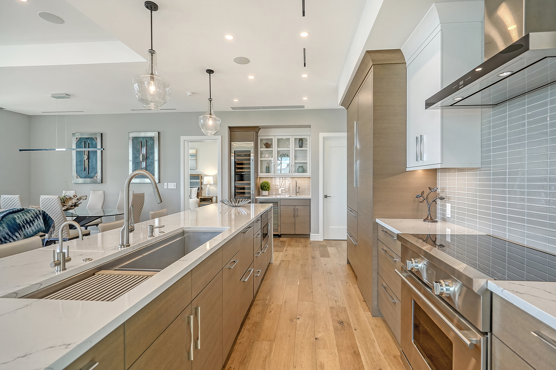 6142 Midnight Pass Road , 17N