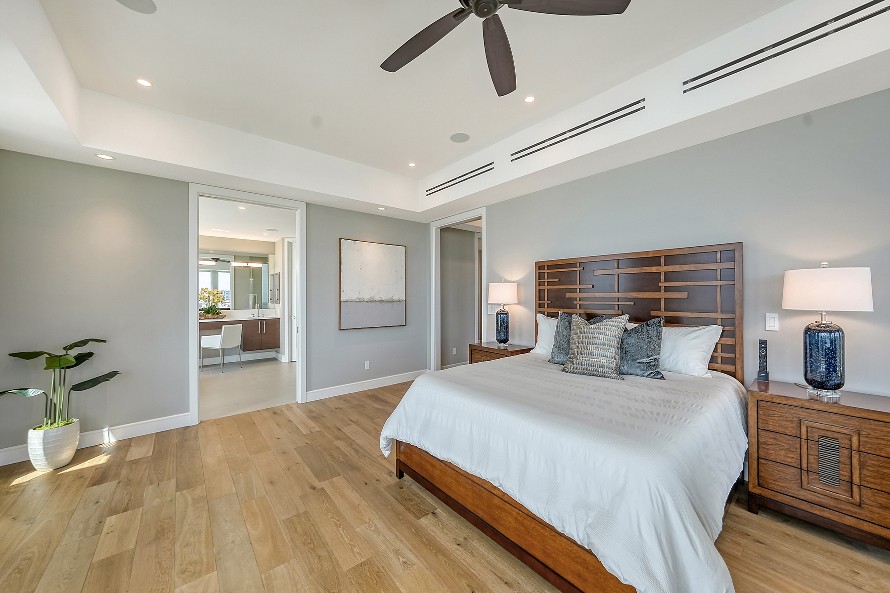 6142 Midnight Pass Road , 17N
