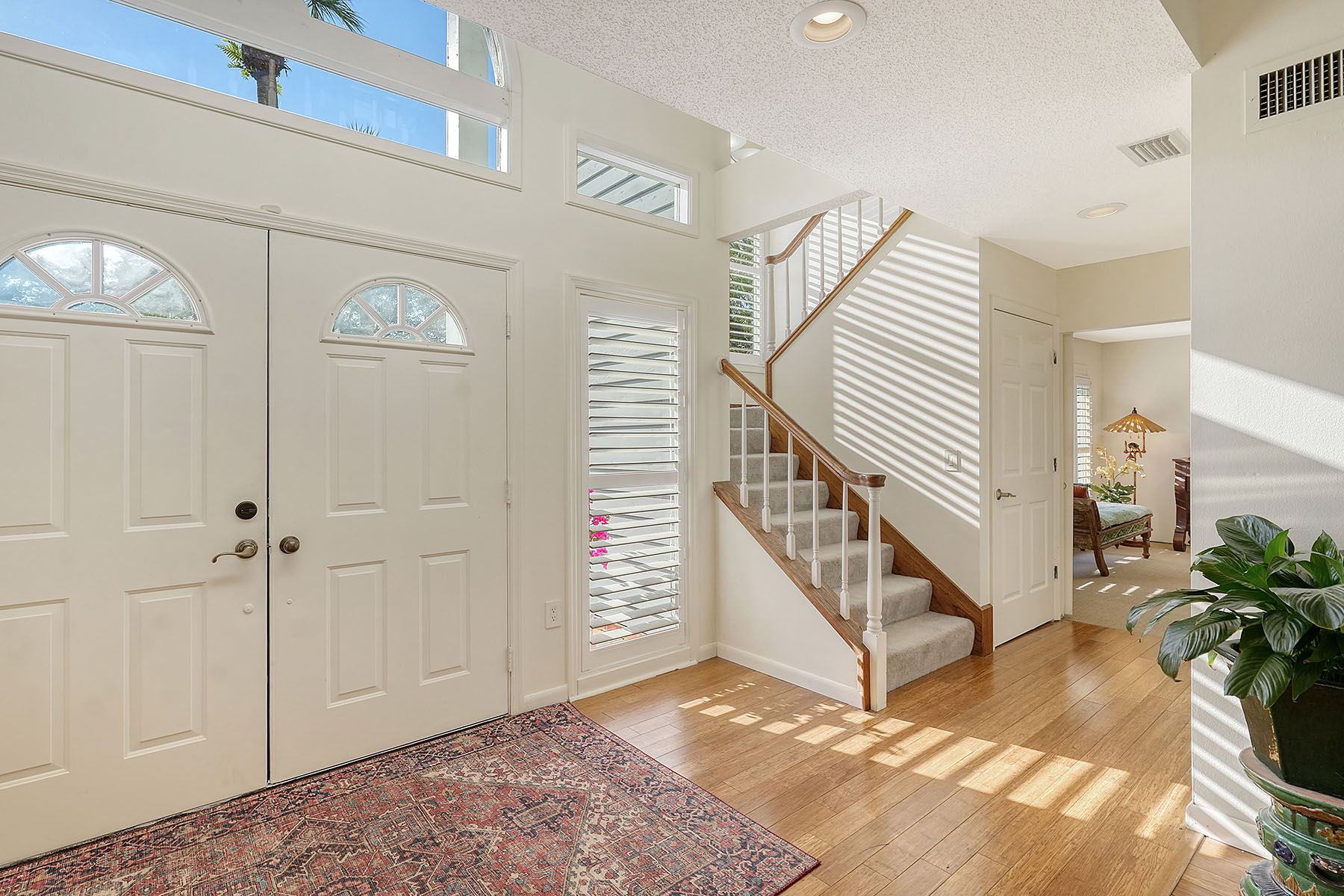 4457 Sandpine Lane