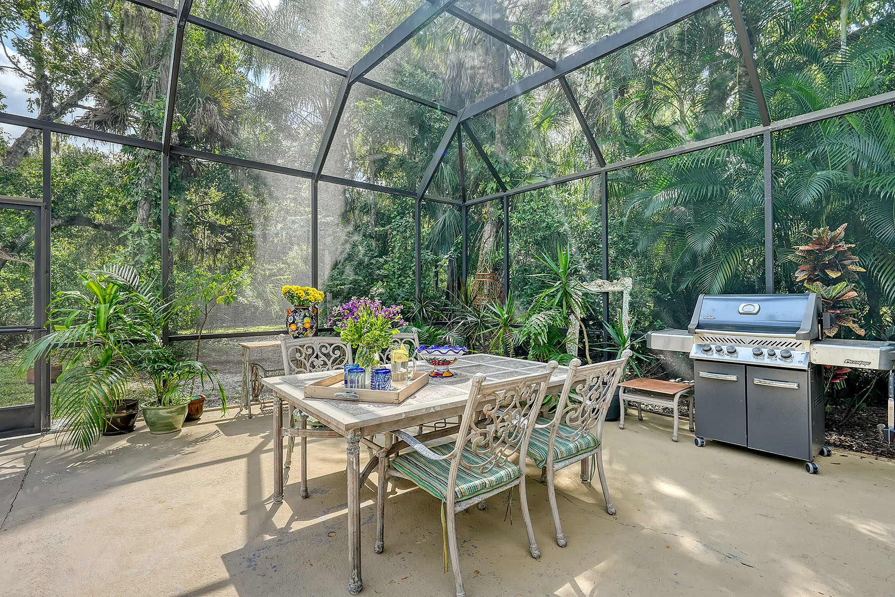 4457 Sandpine Lane