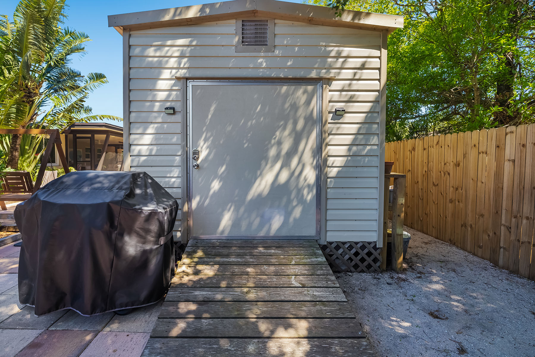2610 Jefferson Circle