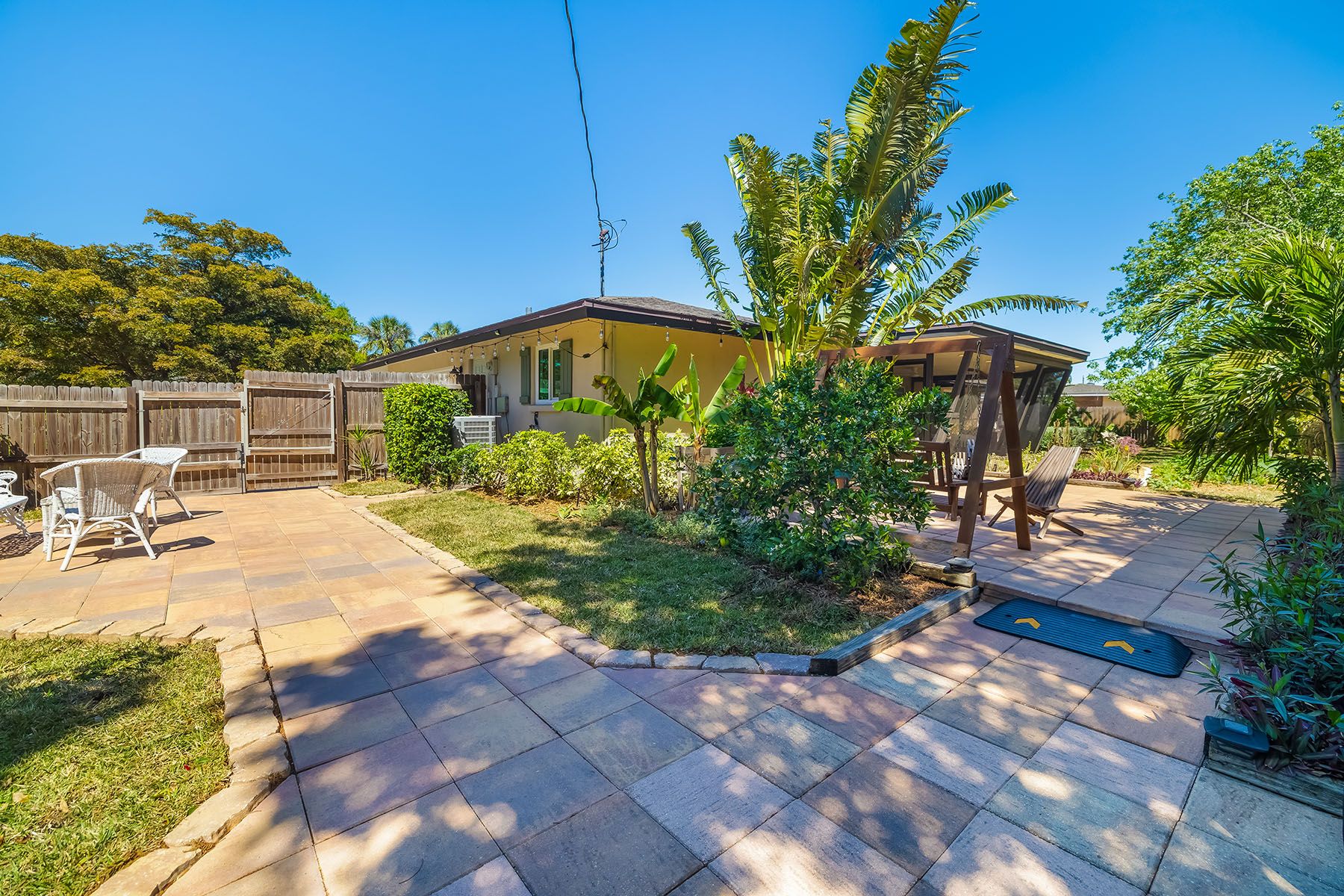 2610 Jefferson Circle