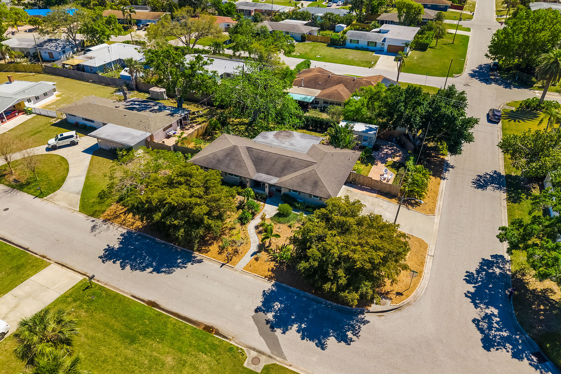 2610 Jefferson Circle