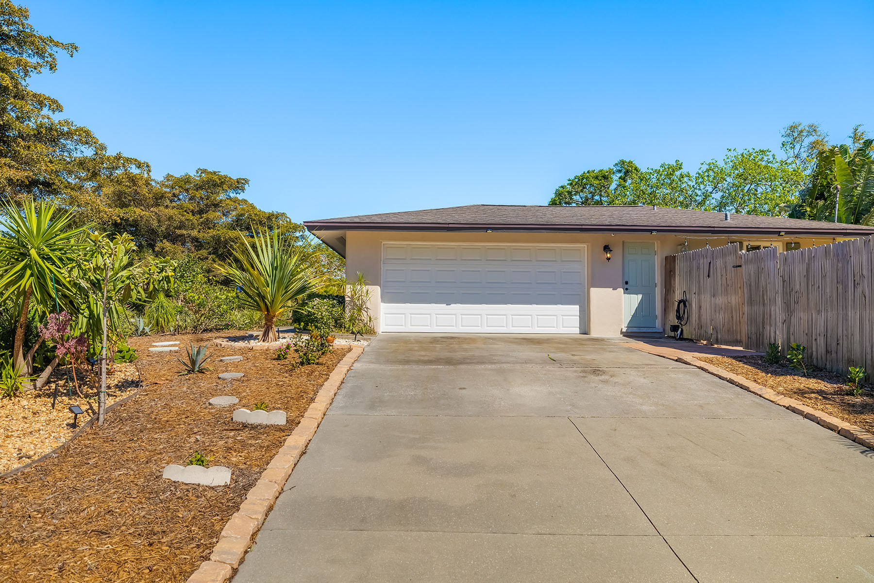 2610 Jefferson Circle