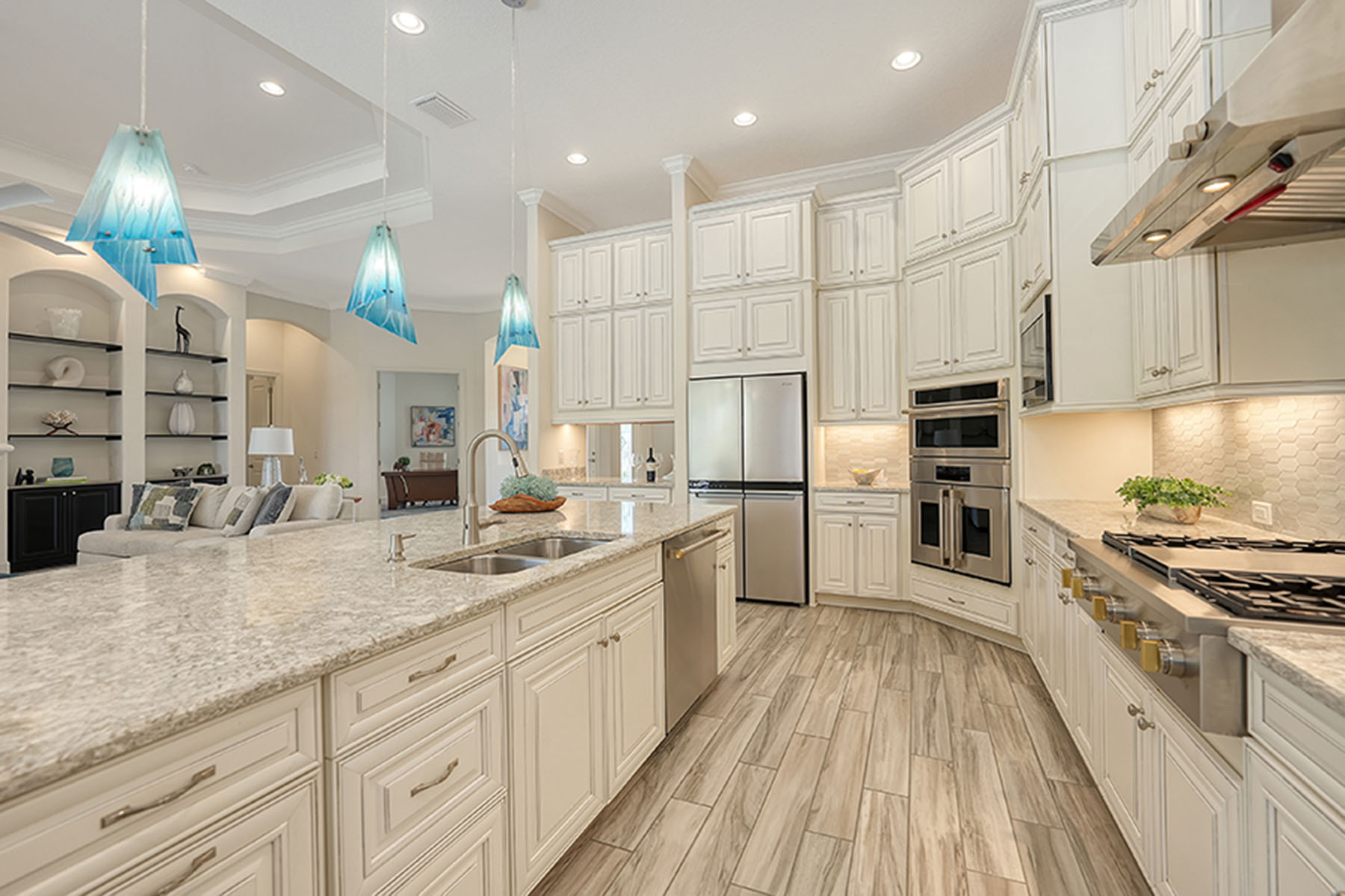 4809 Benito Court