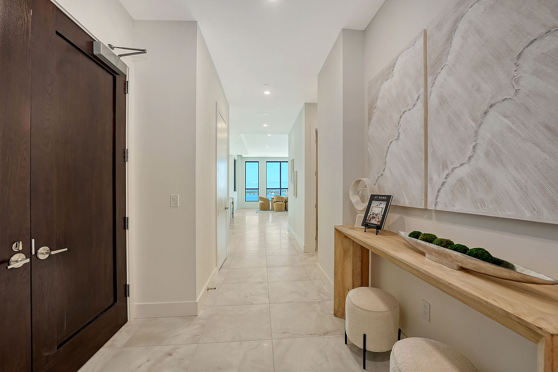 33 S Palm Avenue , 1501