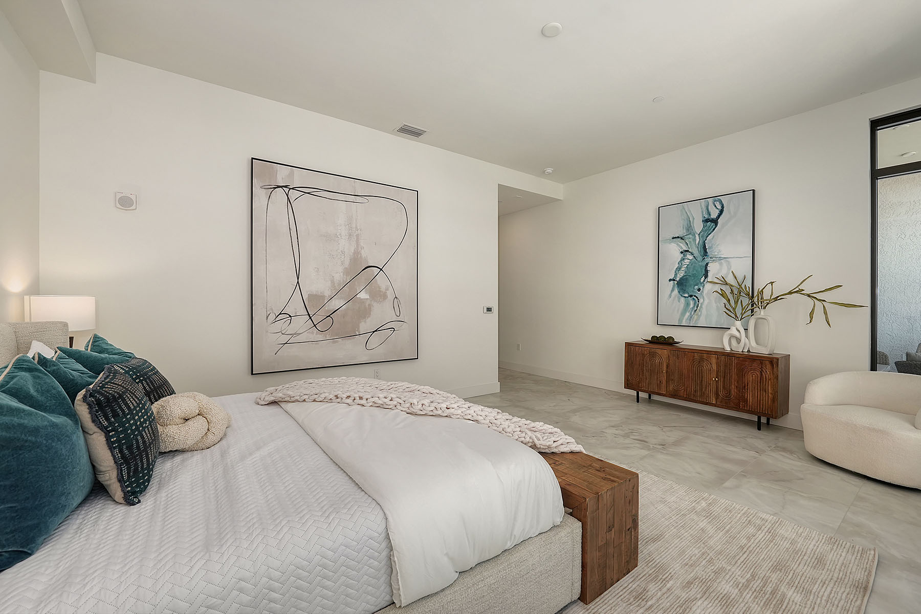 33 S Palm Avenue , 1501