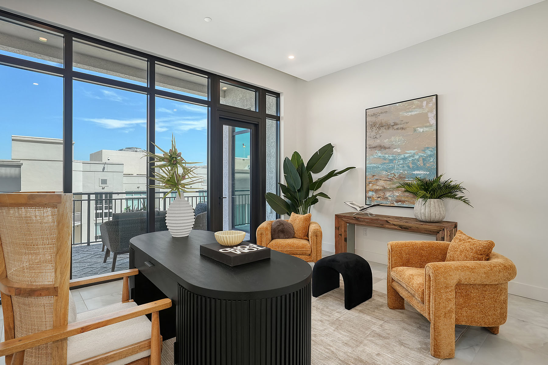 33 S Palm Avenue , 1501