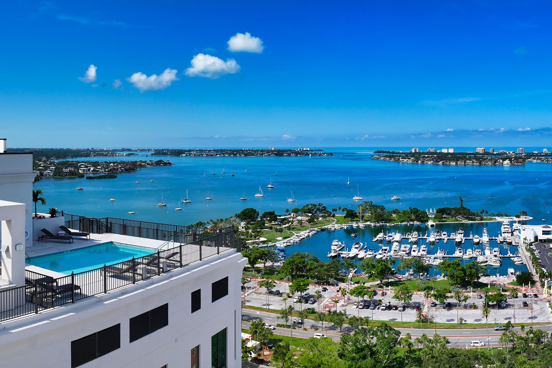 33 S Palm Avenue , 1501