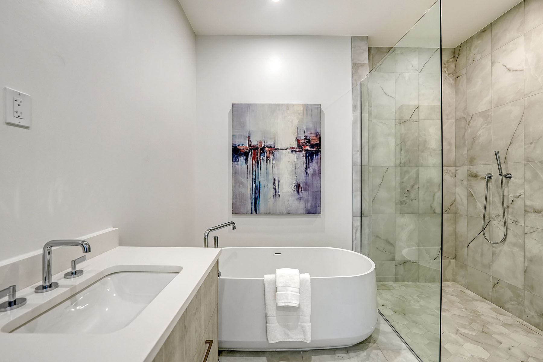 33 S Palm Avenue , 1501