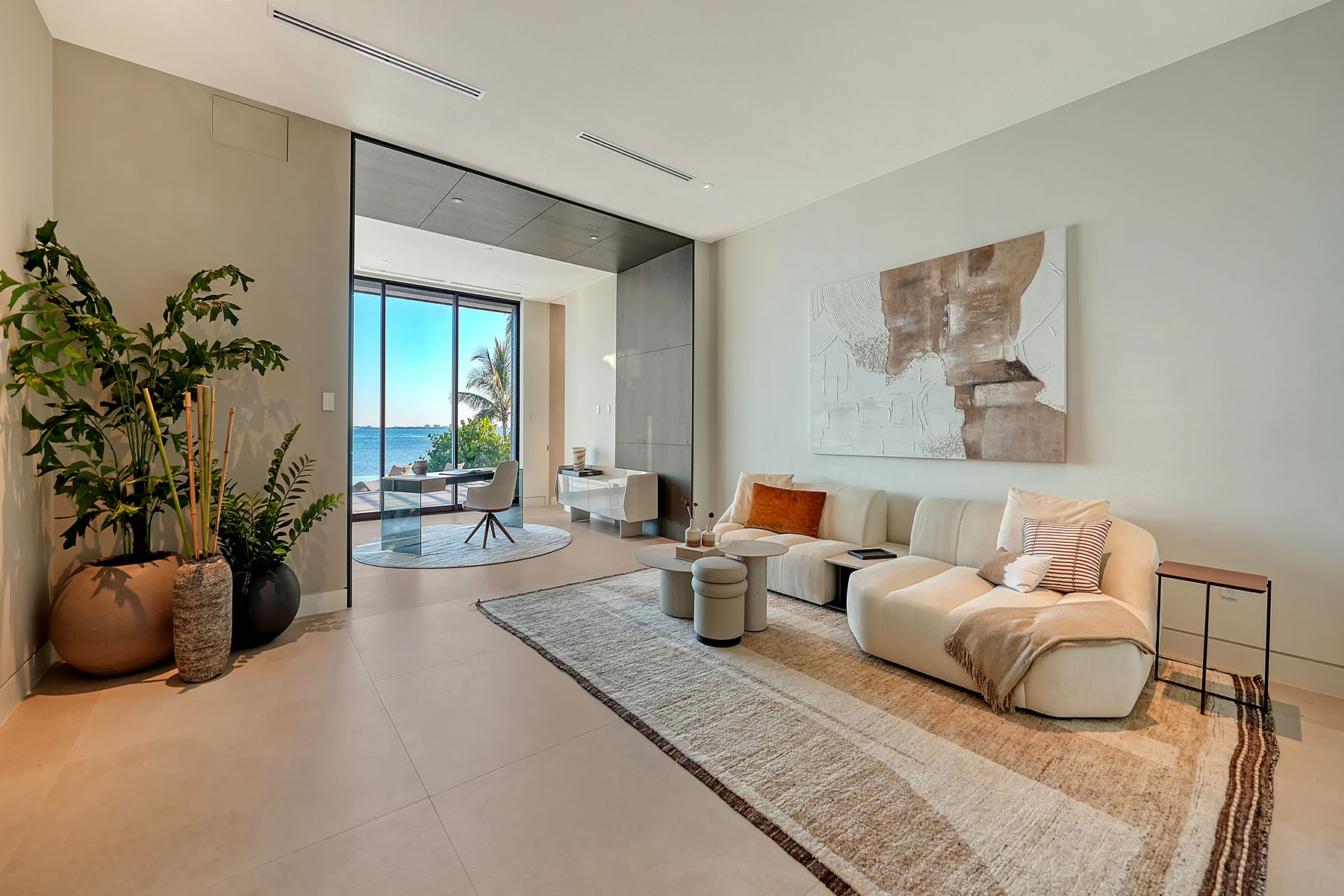 388 S Shore Drive, Sarasota, FL