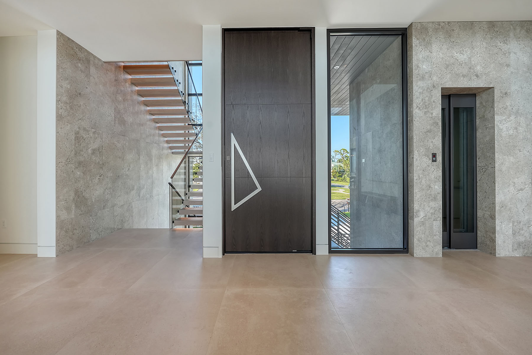 388 S Shore Drive, Sarasota, FL