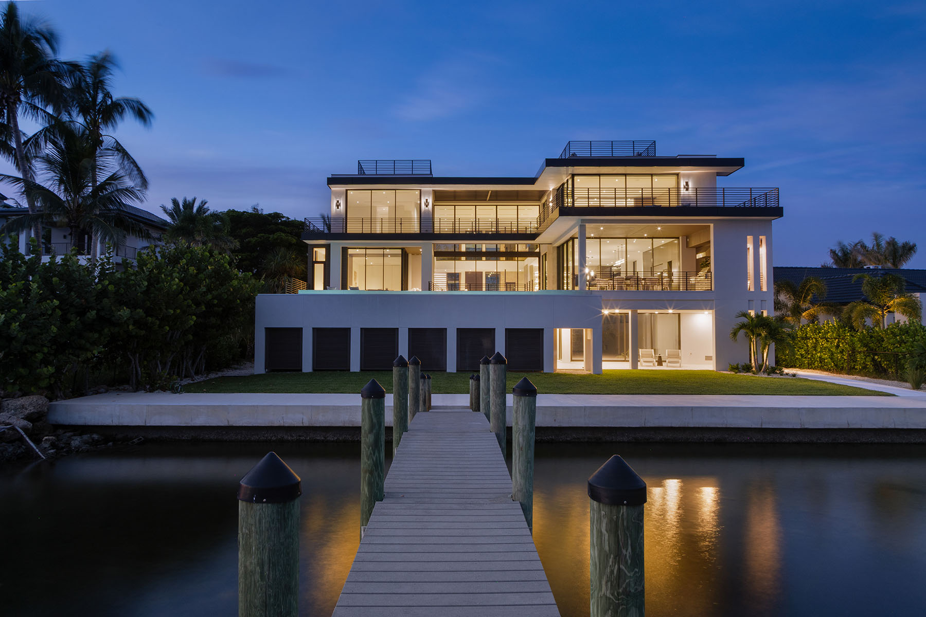 388 S Shore Drive, Sarasota, FL