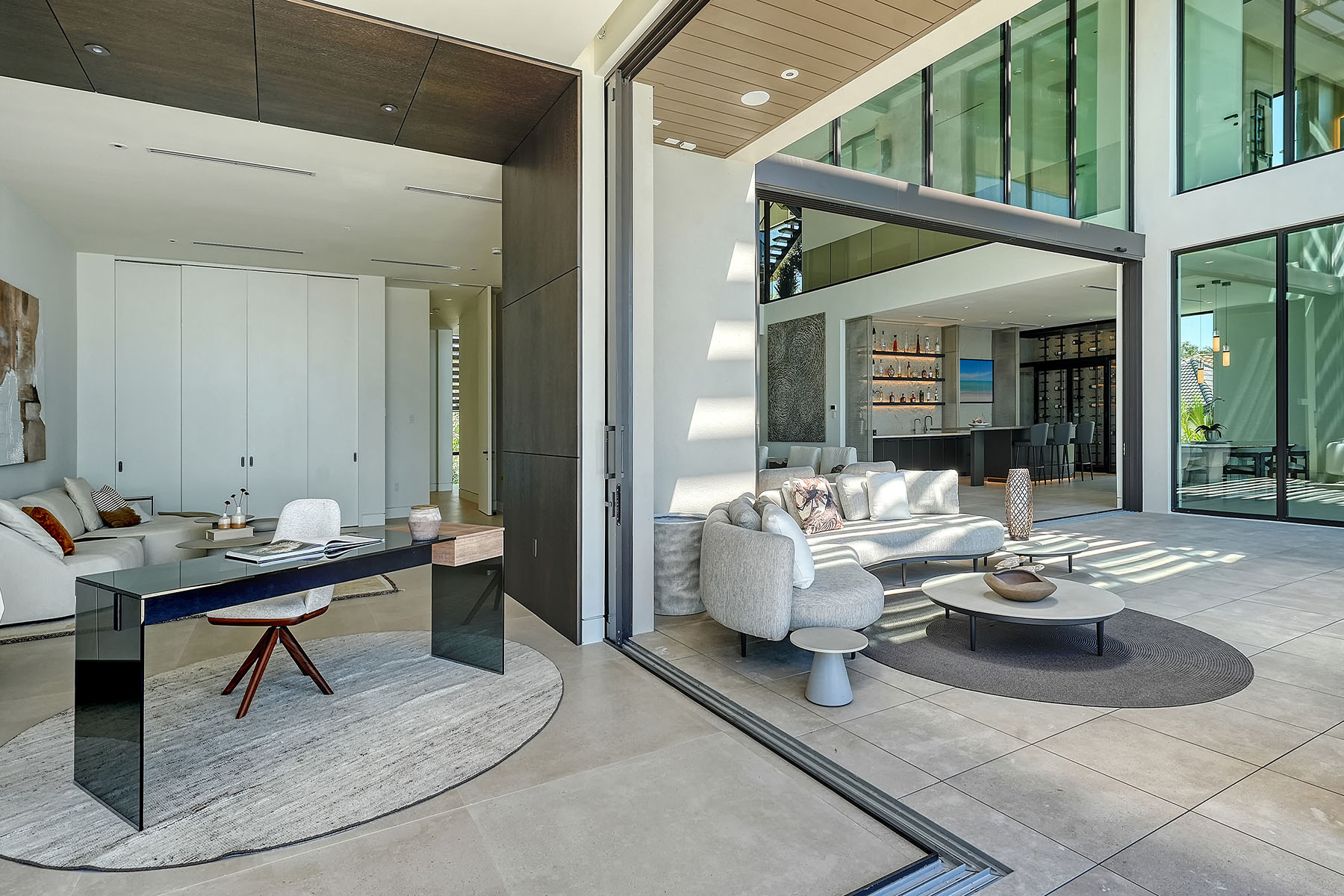 388 S Shore Drive, Sarasota, FL