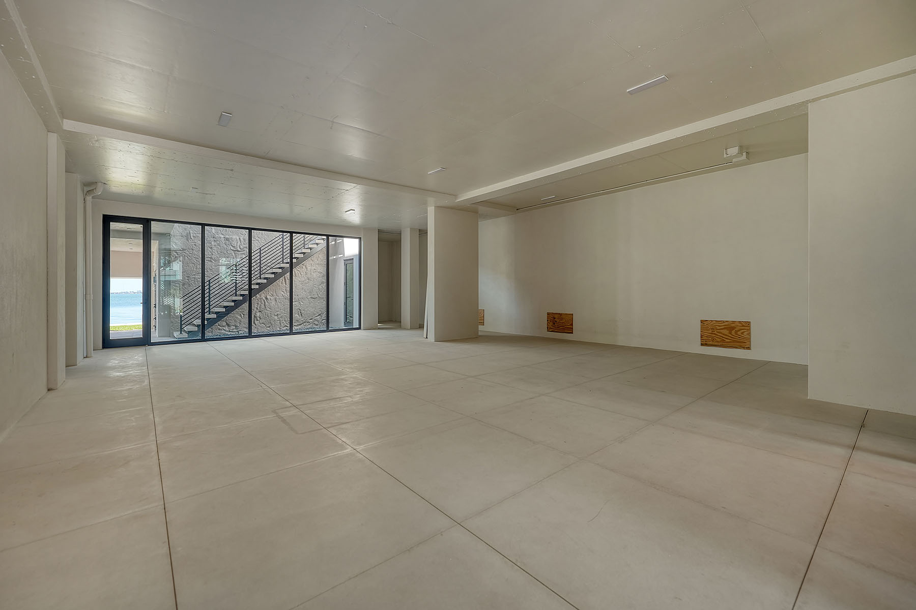 388 S Shore Drive, Sarasota, FL