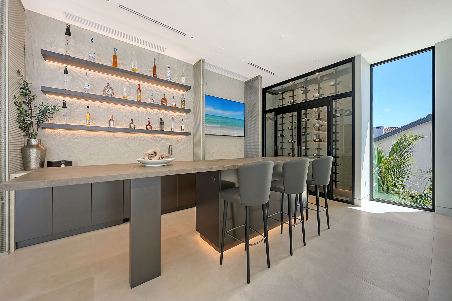 388 S Shore Drive, Sarasota, FL