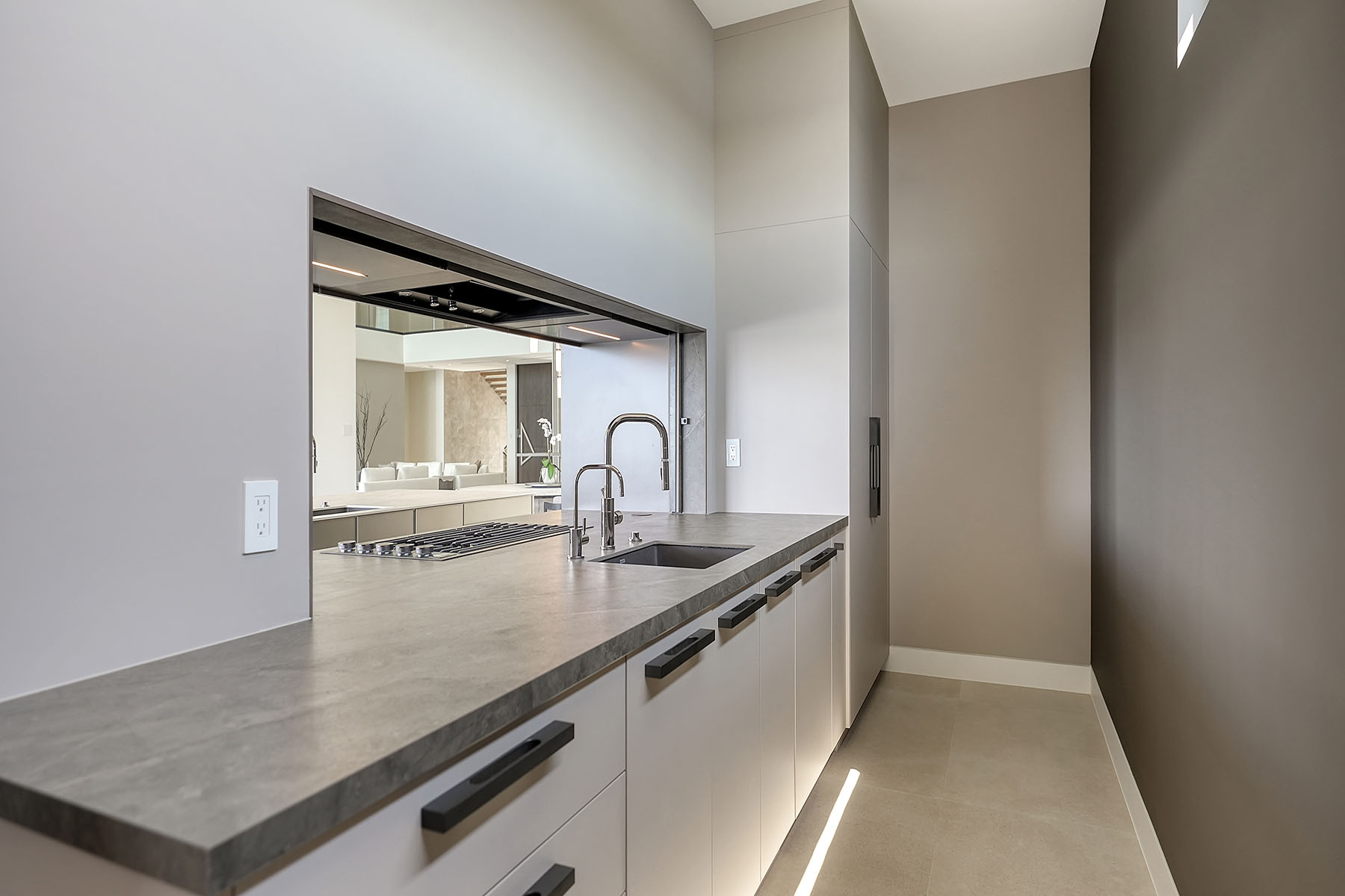 388 S Shore Drive, Sarasota, FL