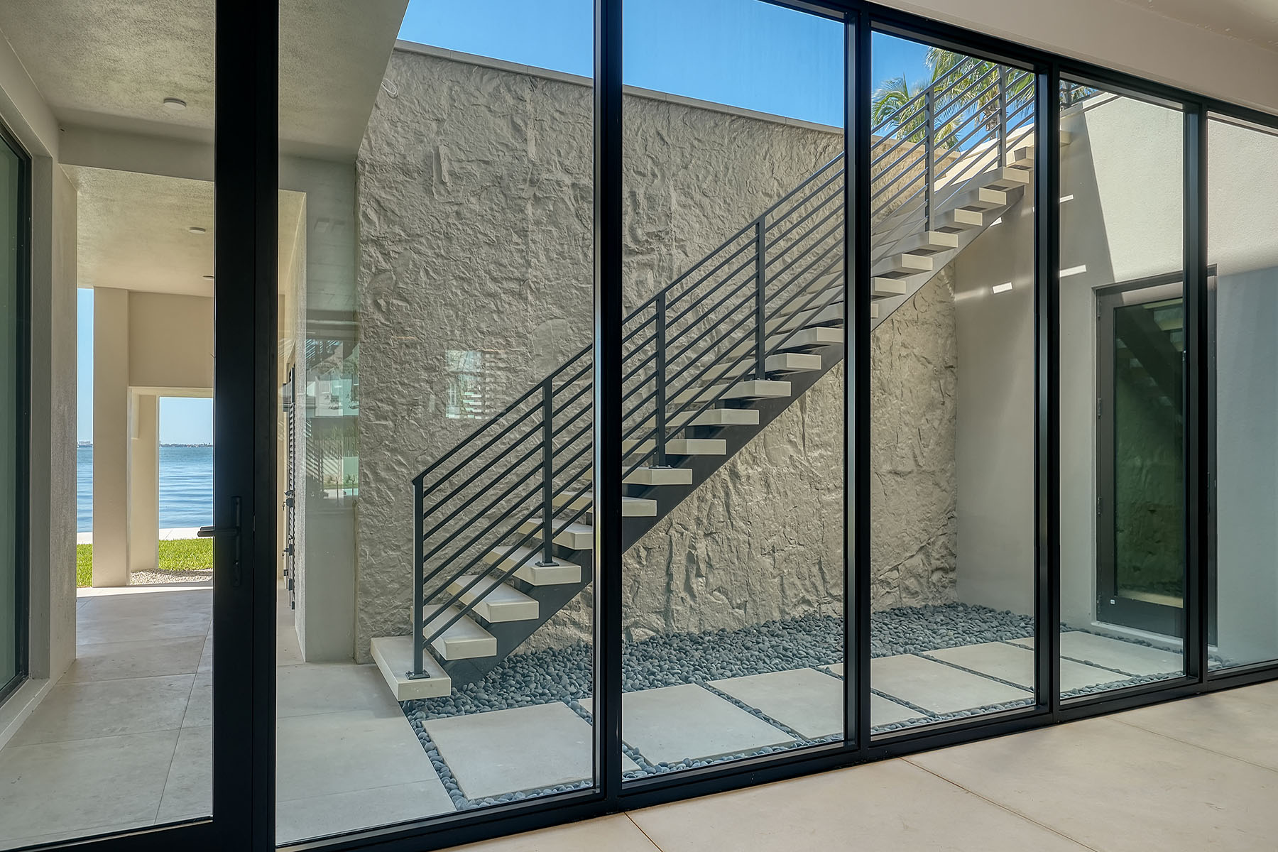 388 S Shore Drive, Sarasota, FL