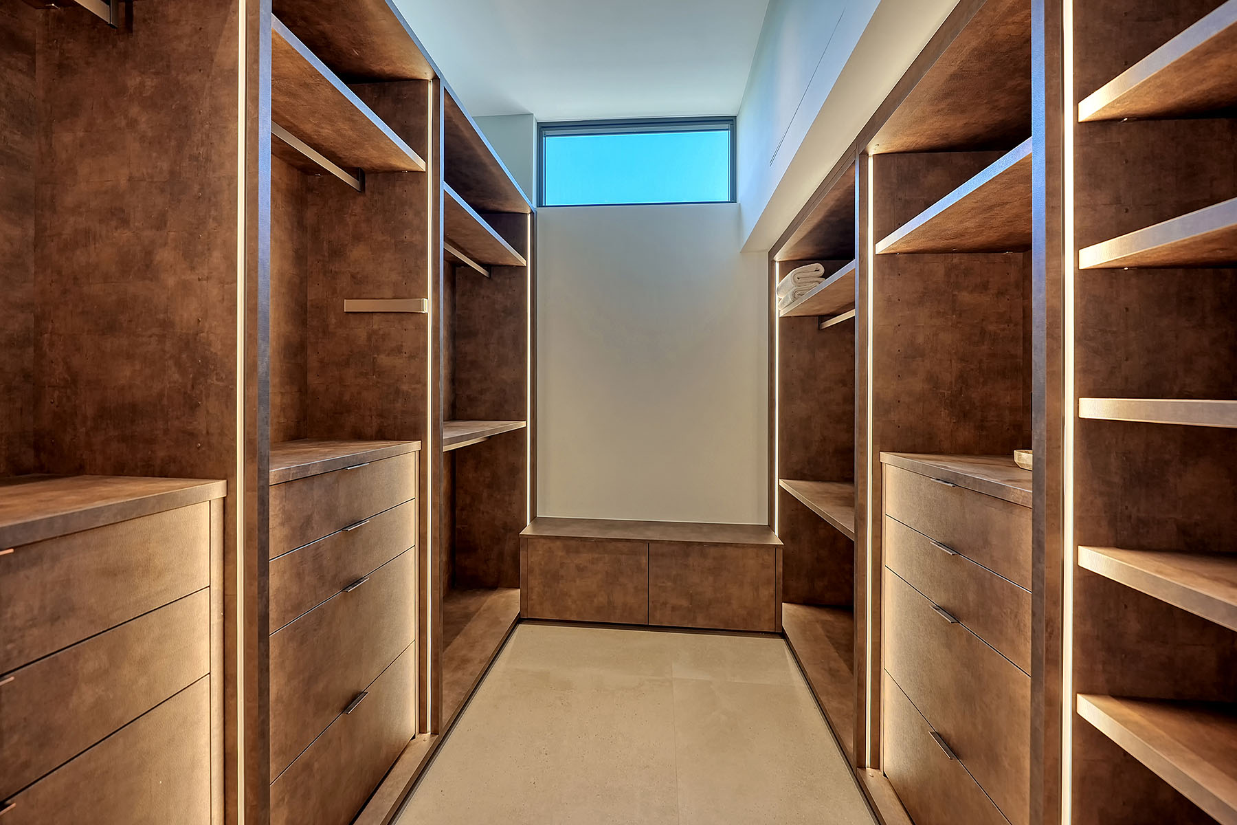 388 S Shore Drive, Sarasota, FL