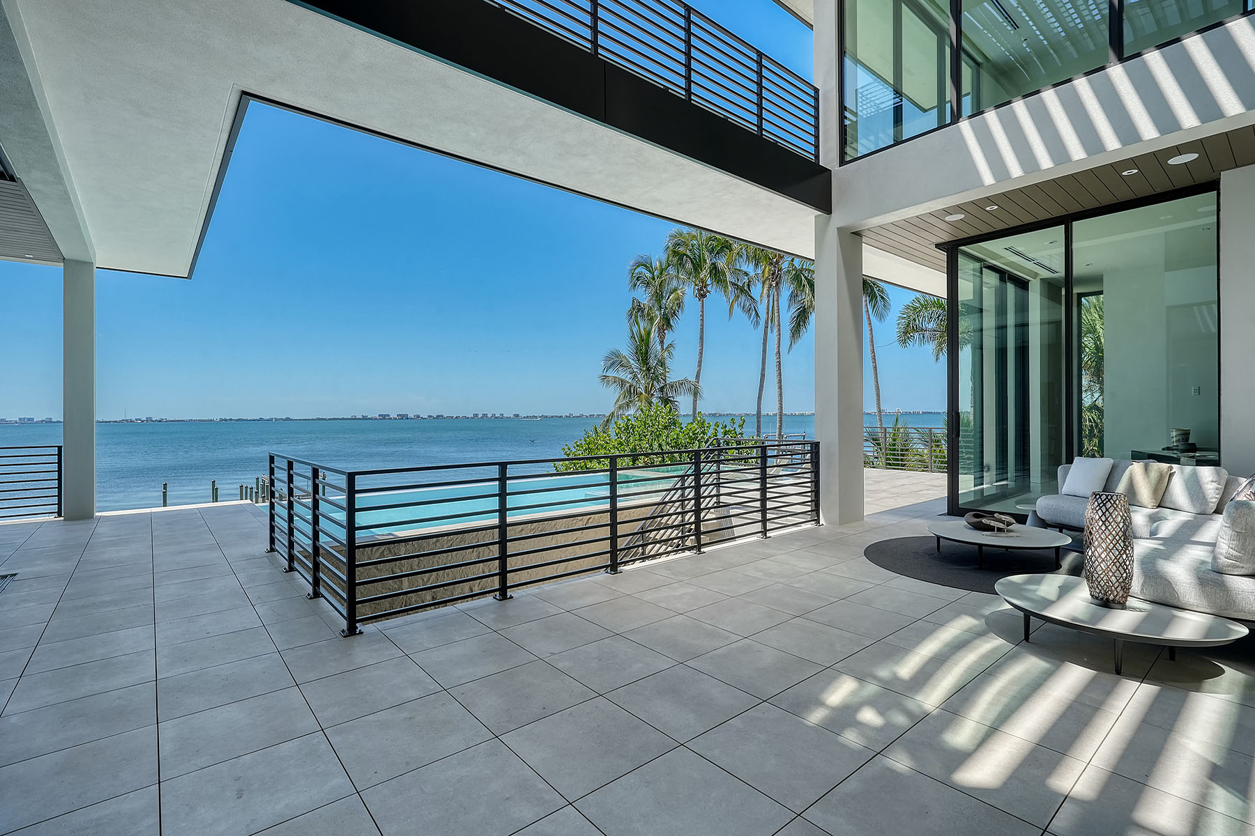 388 S Shore Drive, Sarasota, FL