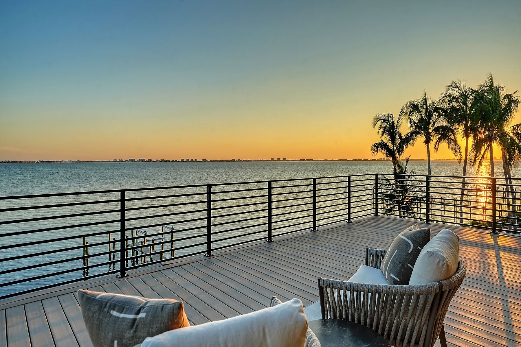 388 S Shore Drive, Sarasota, FL