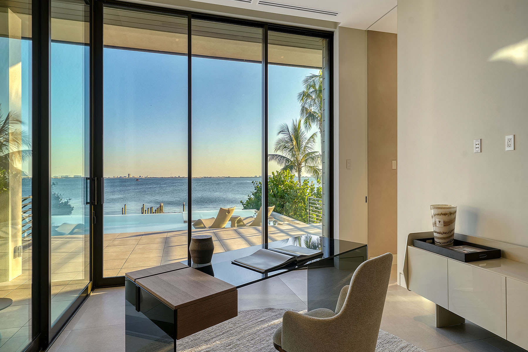 388 S Shore Drive, Sarasota, FL