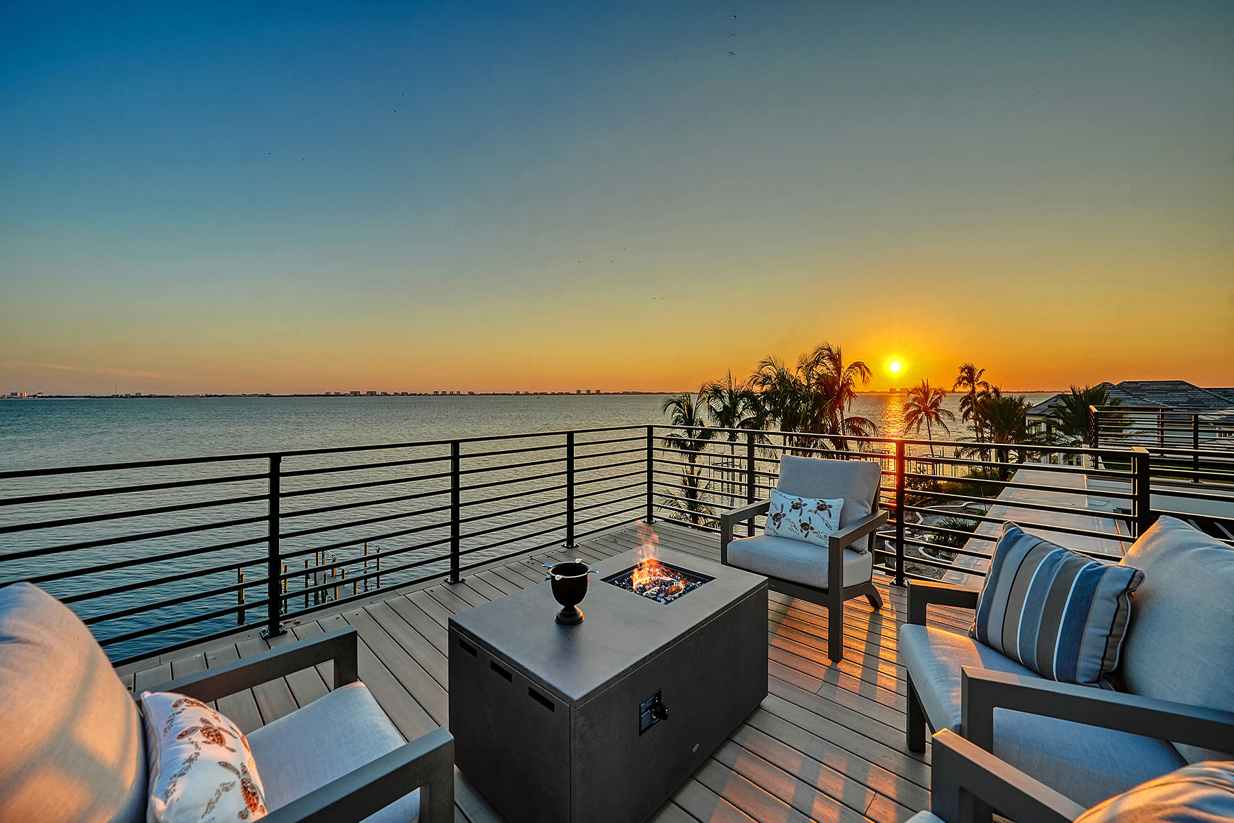 388 S Shore Drive, Sarasota, FL