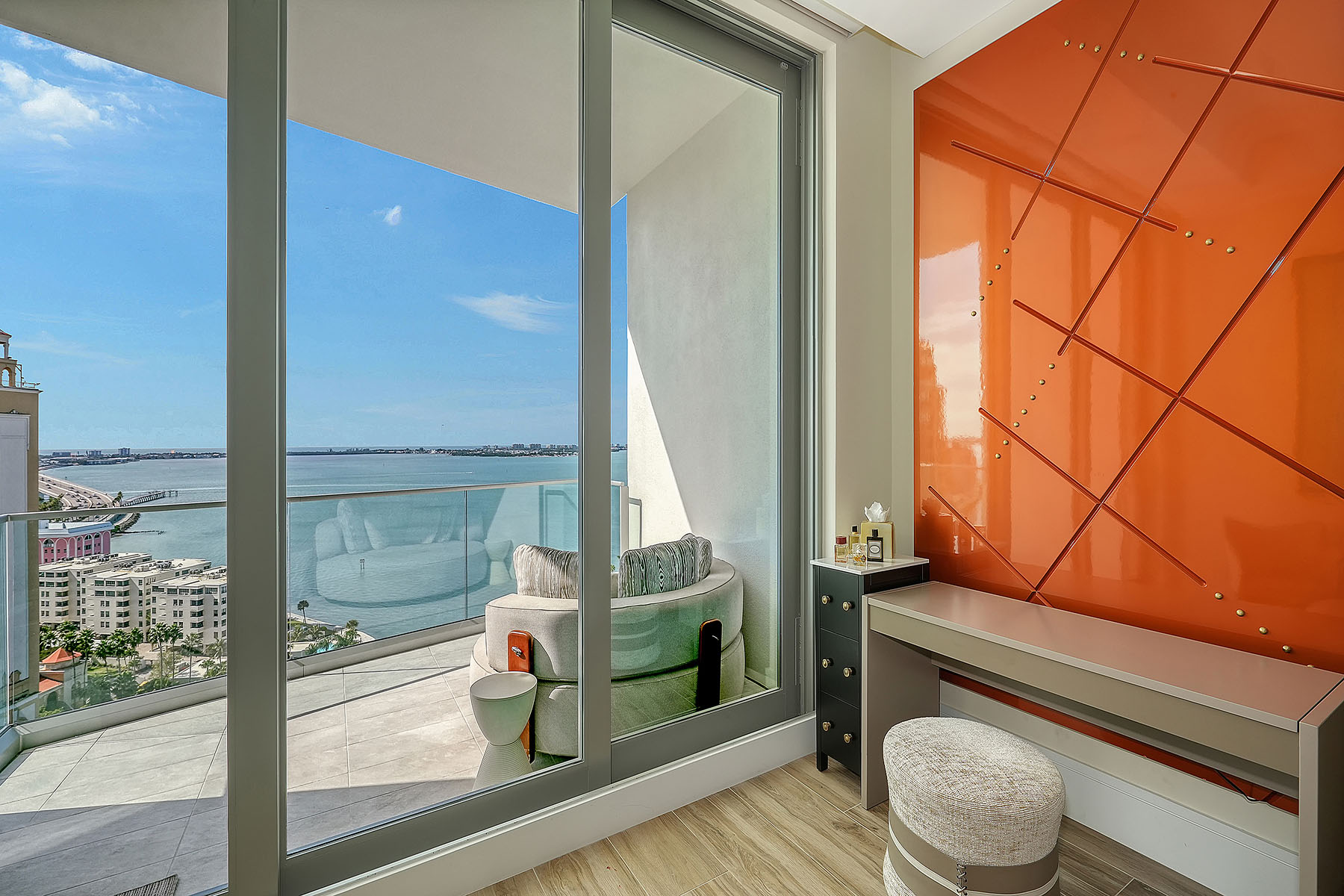 401 Quay Commons , 1501