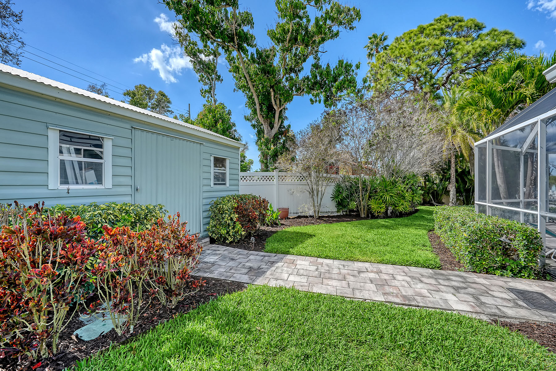 121 Holly Avenue