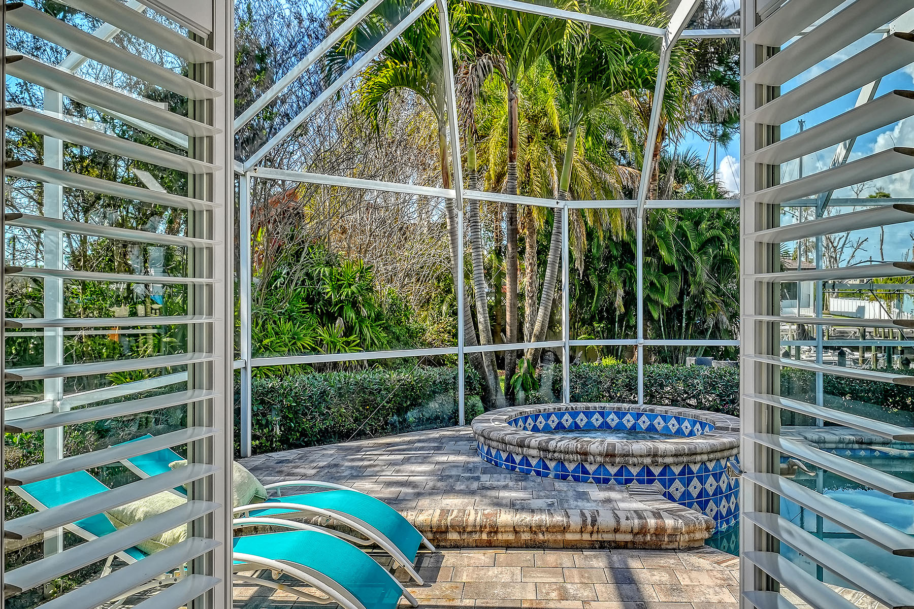 121 Holly Avenue